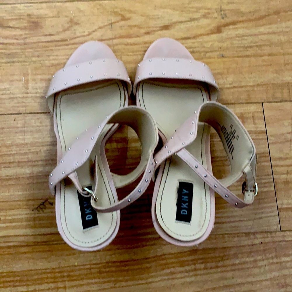 Peach high heels